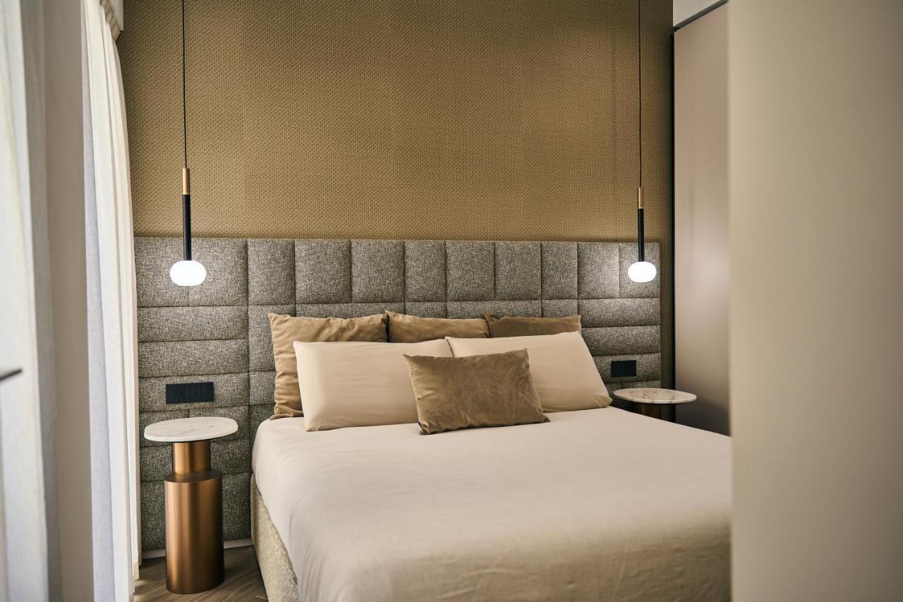 Luxury & Central Apartment Милан Экстерьер фото